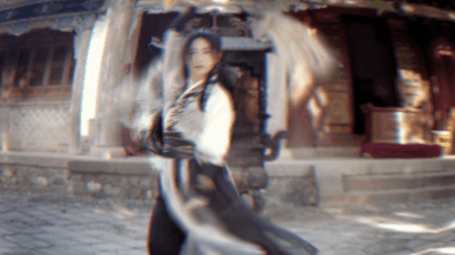 武术大师加盟《剑侠世界：起源》含亮老师秀十八般武艺
