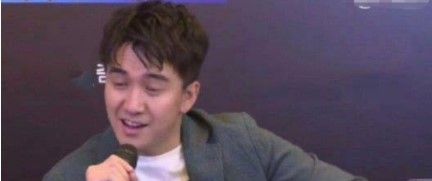 翟天临你睡了吗表情包大全分享