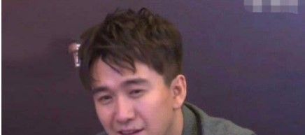 翟天临你睡了吗表情包大全分享